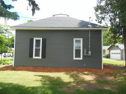 Exterior - 125 W Oak, Harrison, MI 48625 photo 8 of 8