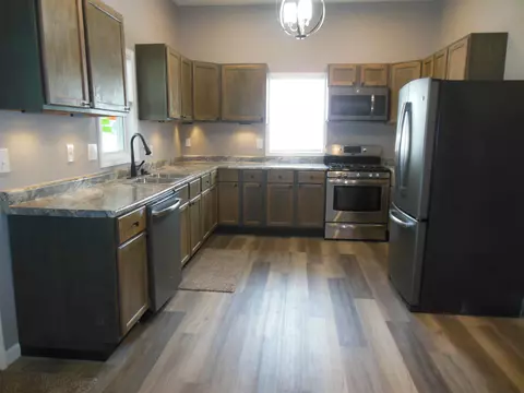 Kitchen - 125 W Oak, Harrison, MI 48625 photo 1 of 4