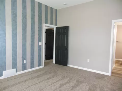 Bedroom - 125 W Oak, Harrison, MI 48625 photo 3 of 3