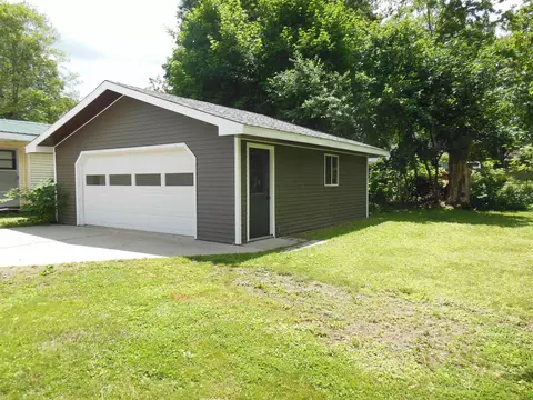 Other - 125 W Oak, Harrison, MI 48625 photo 2 of 8
