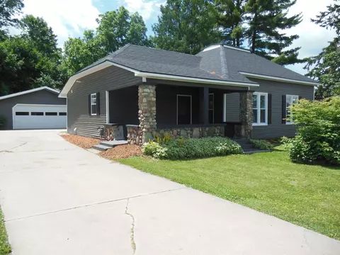 125 W Oak, Harrison, MI 48625