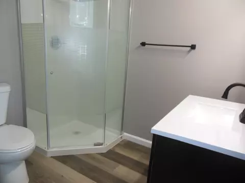 Bath - 125 W Oak, Harrison, MI 48625 photo 1 of 3
