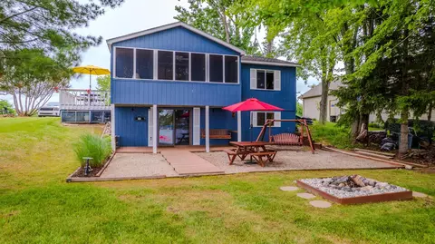 1621 Manchester, Gladwin, MI 48624 photo 8