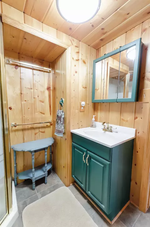 1621 Manchester, Gladwin, MI 48624 photo 50