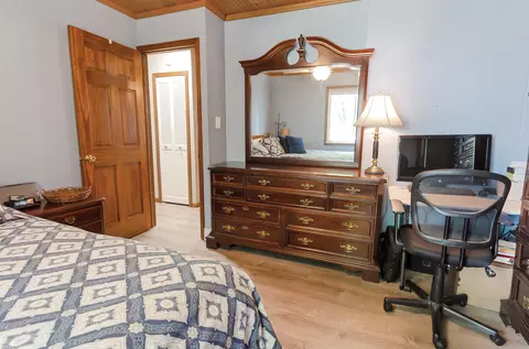 1621 Manchester, Gladwin, MI 48624 photo 32