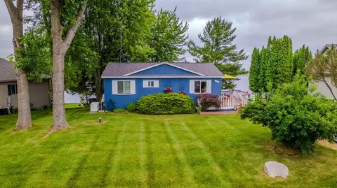 1621 Manchester, Gladwin, MI 48624 photo 5