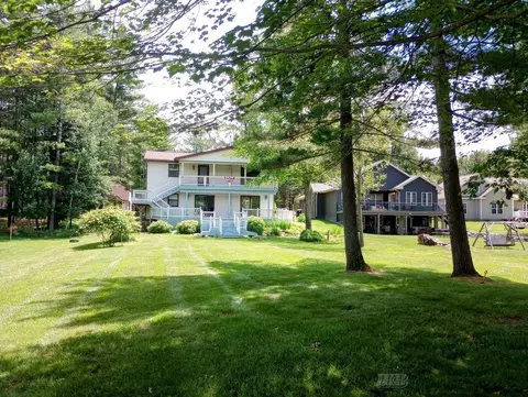 Exterior - 4511 W Salisbury, Gladwin, MI 48624 photo 14 of 15