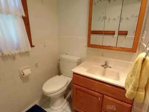 Bath - 4511 W Salisbury, Gladwin, MI 48624 photo 2 of 6