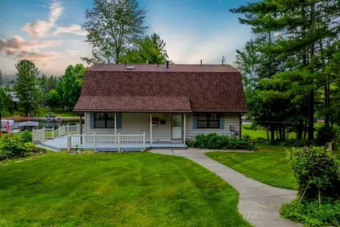 Exterior - 4511 W Salisbury, Gladwin, MI 48624 photo 7 of 15
