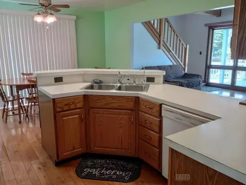Kitchen - 4511 W Salisbury, Gladwin, MI 48624 photo 4 of 6