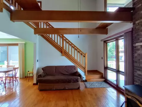 Living - 4511 W Salisbury, Gladwin, MI 48624 photo 4 of 4
