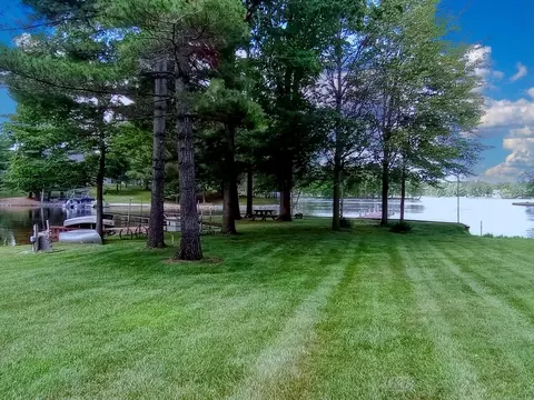 Exterior - 4511 W Salisbury, Gladwin, MI 48624 photo 6 of 15