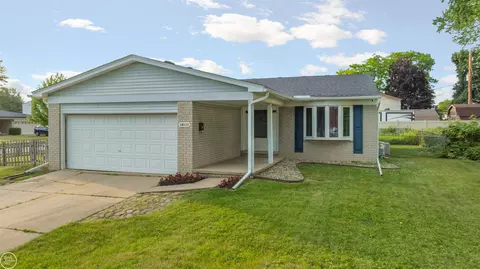 14103 Heritage, Sterling Heights, MI 48312