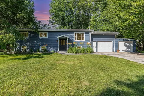 4988 Raymond, Midland, MI 48642