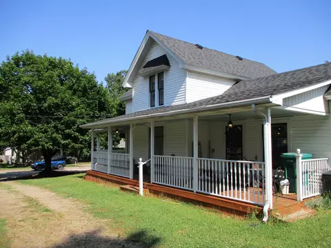 322 Main, Perry, MI 48872 photo 6