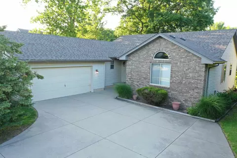 1986 Vine, Saint Clair, MI 48079