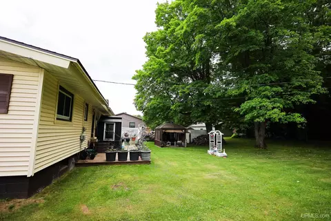 924 Maas, Negaunee, MI 49866 photo 7