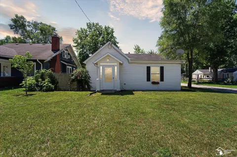1107 W Temperance, Temperance, MI 48182