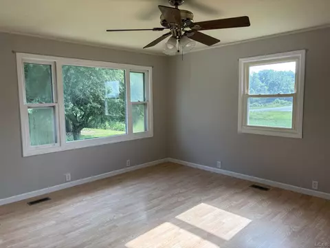 Living - 6143 Shepherd, Adrian, MI 49221 photo 2 of 3