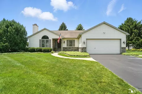 7369 Apple Grv, Temperance, MI 48182