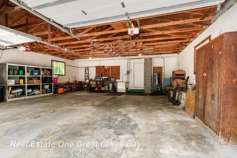 13840 Dice, Hemlock, MI 48626 photo 23