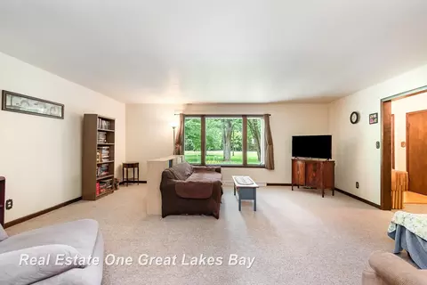 13840 Dice, Hemlock, MI 48626 photo 6