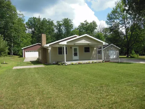 4834 Mary Jo, Harrison, MI 48625