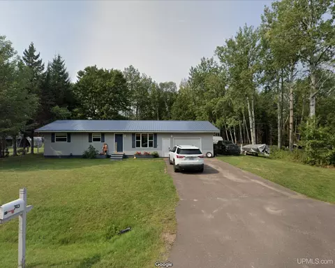 743 Pebble Bch, Ontonagon, MI 49953