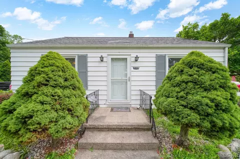 Other - 309 E Logan, Tecumseh, MI 49286 photo 3 of 10