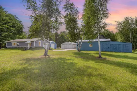 4241 E Bombay, Midland, MI 48642