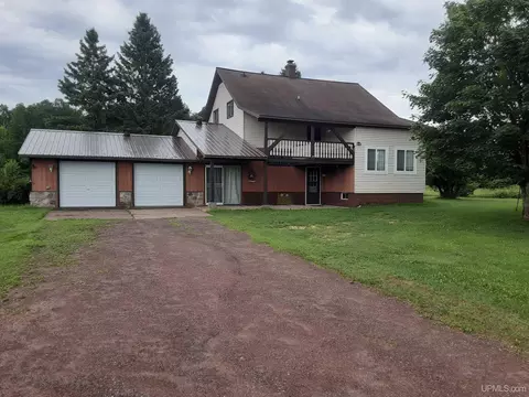 e5880 East Pioneer Road, Ironwood, MI 49938