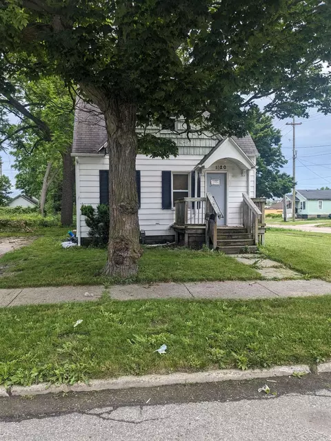 1120 S Hamilton, Saginaw, MI 48602