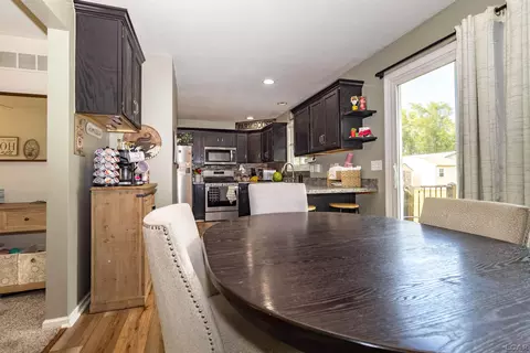 Dining - 3193 Beaver Crk, Adrian, MI 49221 photo 1 of 1