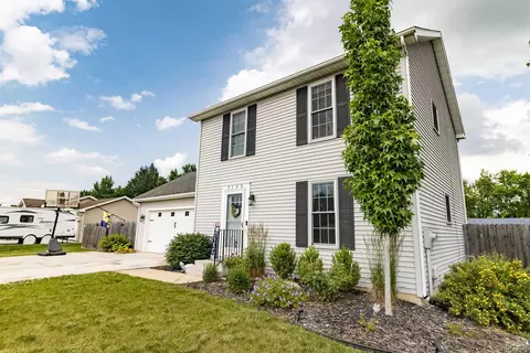 Exterior - 3193 Beaver Crk, Adrian, MI 49221 photo 3 of 10