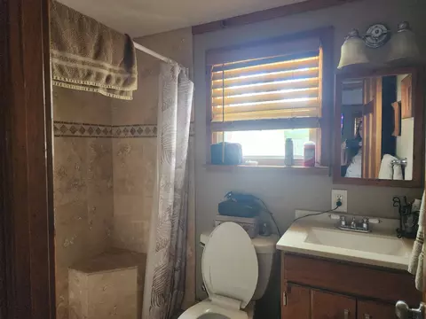 Bath - 4374 Filter, Harrison, MI 48625 photo 1 of 1