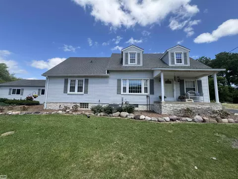 53870 Fairchild, Macomb, MI 48042