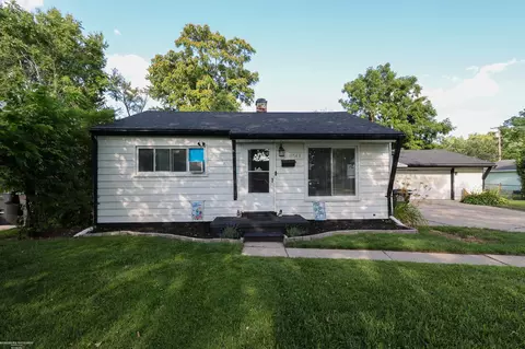 11749 Syracuse, Taylor, MI 48180