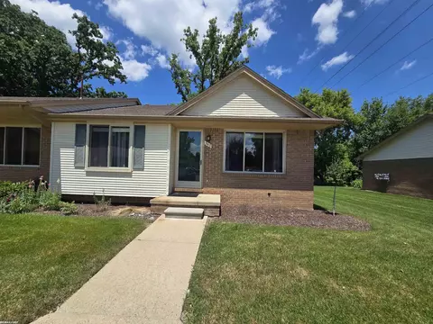 347 Fairgrove, Romeo, MI 48065