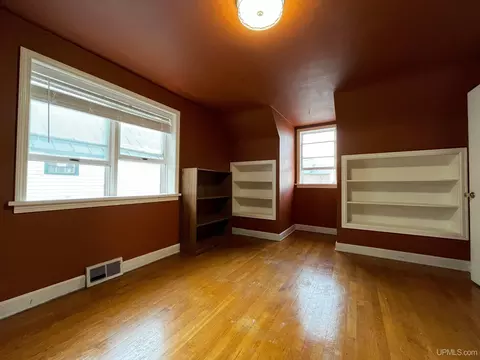 Bedroom - 200 Empire, Ishpeming, MI 49849 photo 2 of 10