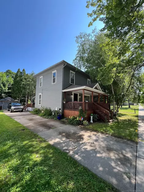 415 E Cass, Albion, MI 49224 photo 3