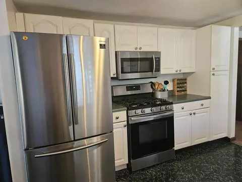 Kitchen - 2570 Ridge, Harrison, MI 48625 photo 2 of 3