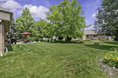 Exterior - 49638 Streamwood, Macomb, MI 48044 photo 3 of 5