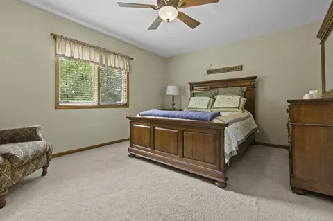 Bedroom - 49638 Streamwood, Macomb, MI 48044 photo 1 of 9