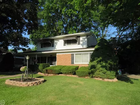 35541 Grayfield, Sterling Heights, MI 48312