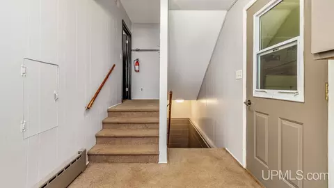 Entry Way - 5006 L75, Escanaba, MI 49829 photo 2 of 3