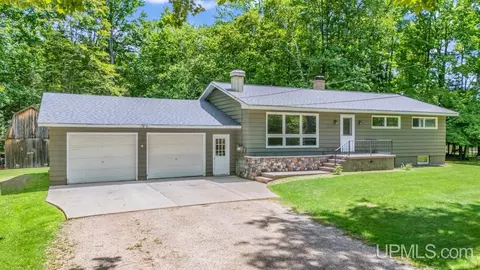 Other - 5006 L75, Escanaba, MI 49829 photo 2 of 15