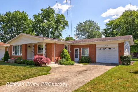 2524 Whitemore, Saginaw, MI 48602