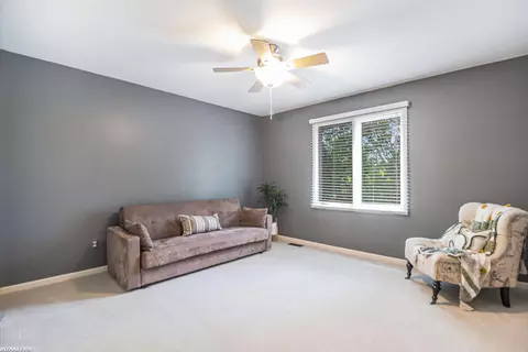 48199 Village, Macomb, MI 48044 photo 18