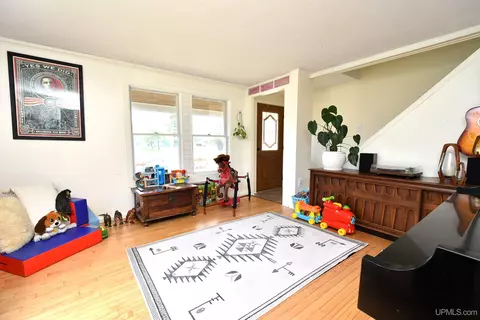 Other - 1483 Washington, Munising, MI 49862 photo 5 of 24