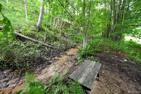 Exterior - 1483 Washington, Munising, MI 49862 photo 8 of 10